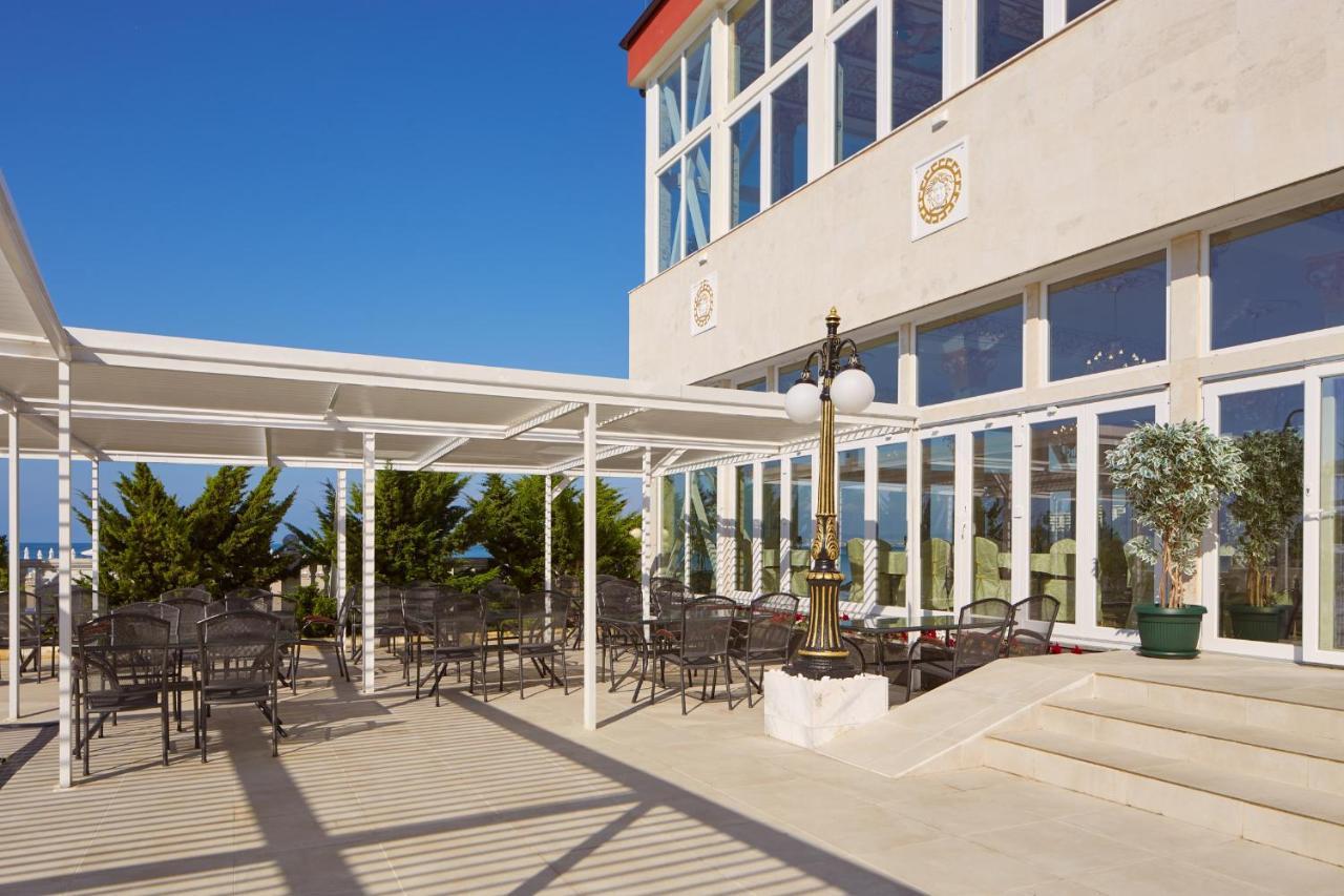 Hotel Amore Beach Elenite Exterior photo